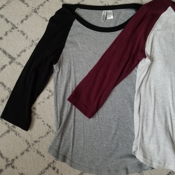 H&M Divided Baseball Tee Bundle of 2 Sz L - Picture 8 of 12